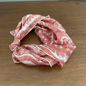 14” x 14” Silk Paisley Bandana